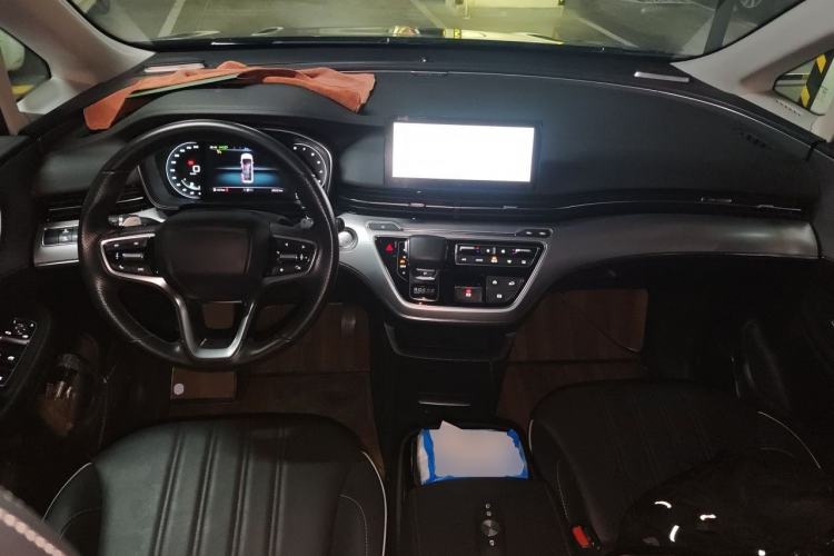 Used Roewe iMAX8 2021 400TGI Flagship Edition Center Console