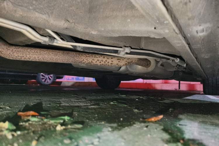 Used Roewe iMAX8 2021 400TGI Supreme Series Prestige Edition Chassis Front Left