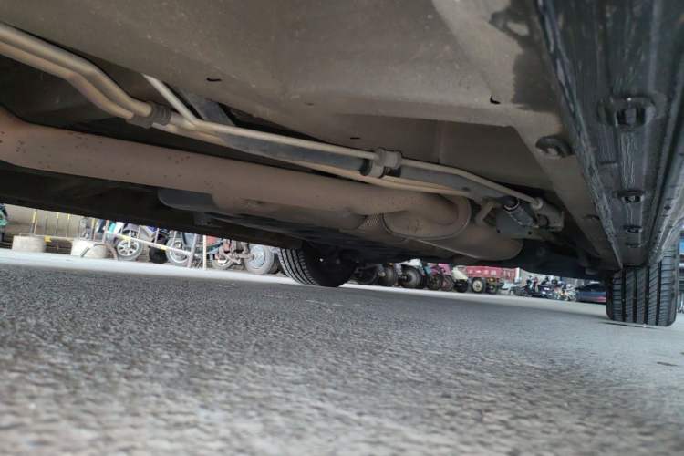 Used Roewe iMAX8 2021 400TGI Supreme Series Prestige Edition Chassis Front Left