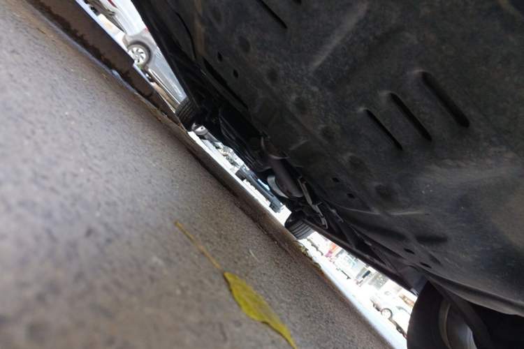 Used Roewe iMAX8 2021 400TGI Supreme Series Prestige Edition Chassis Front