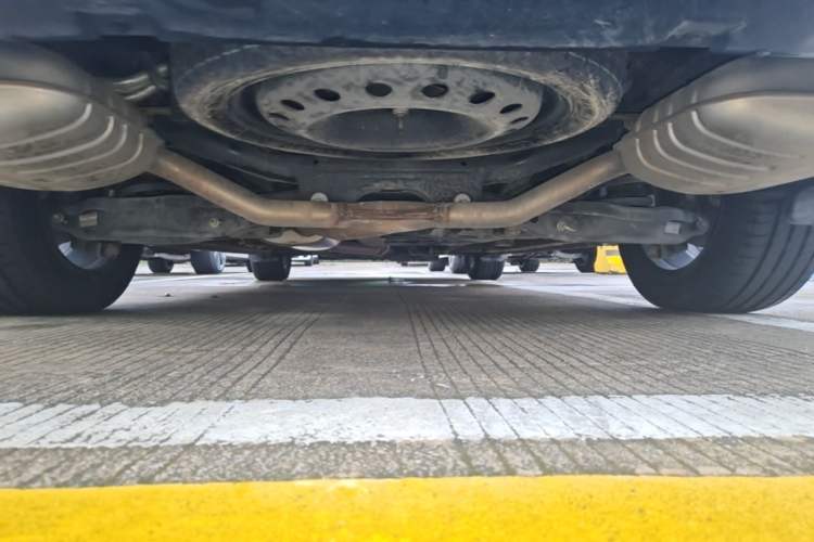 Used Roewe iMAX8 2021 400TGI Supreme Series Prestige Edition Chassis Rear