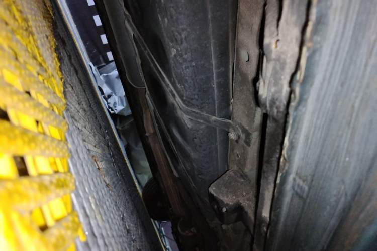 Used Roewe iMAX8 2021 400TGI Supreme Series Prestige Edition Chassis Rear Right