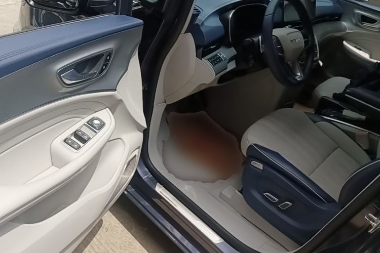 Used Roewe iMAX8 2021 400TGI Supreme Series Ultimate Edition Driver Seat