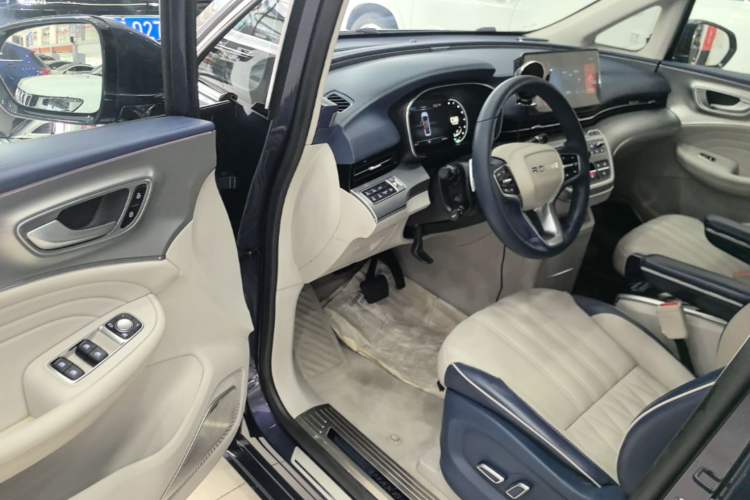 Used Roewe iMAX8 2021 400TGI Supreme Series Prestige Edition Driver Seat