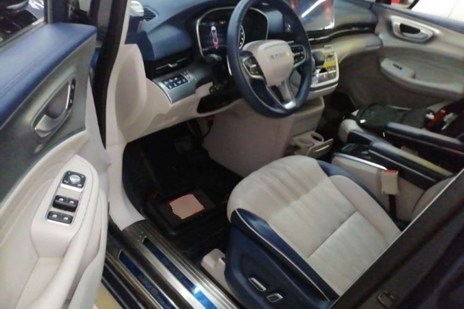 Used Roewe iMAX8 2021 400TGI Supreme Series Prestige Edition Driver Seat