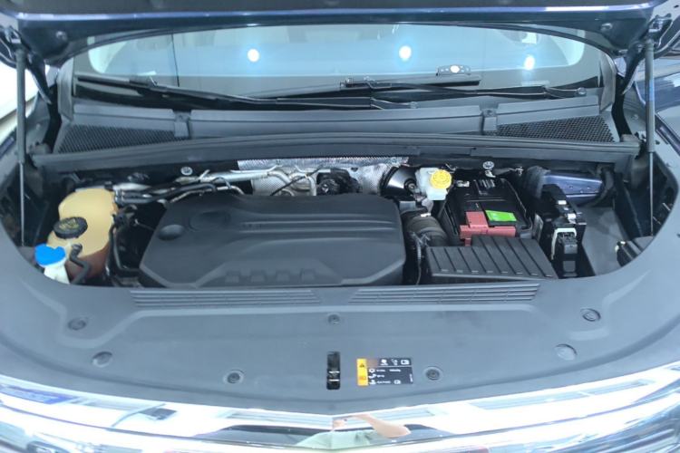 Used Roewe iMAX8 2021 400TGI Supreme Series Prestige Edition Engine Bay