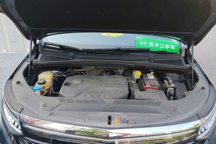 Used Roewe iMAX8 2021 400TGI Supreme Series Prestige Edition Engine Bay