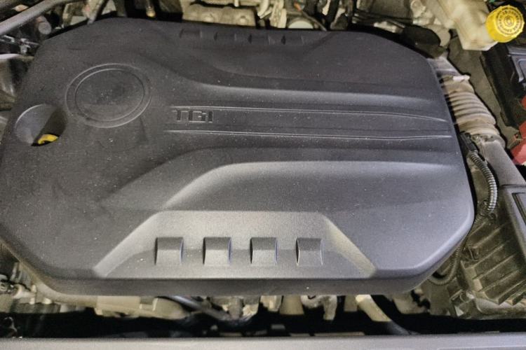 Used Roewe iMAX8 2021 400TGI Supreme Series Prestige Edition Engine Bay