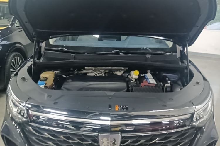 Used Roewe iMAX8 2021 400TGI Supreme Series Prestige Edition Engine Bay
