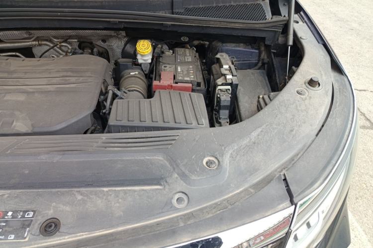 Used Roewe iMAX8 2021 400TGI Supreme Series Prestige Edition Engine Bay Left