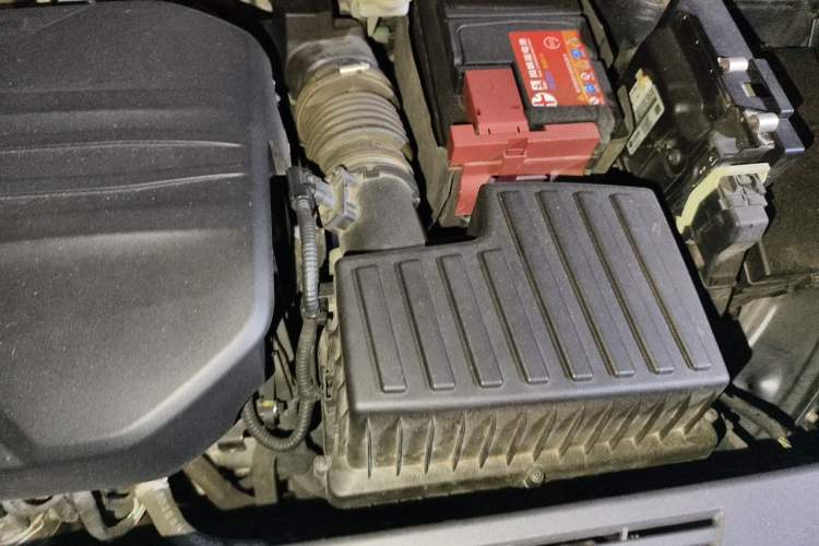 Used Roewe iMAX8 2021 400TGI Supreme Series Prestige Edition Engine Bay Left