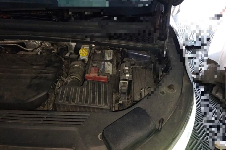 Used Roewe iMAX8 2021 400TGI Supreme Series Prestige Edition Engine Bay Left