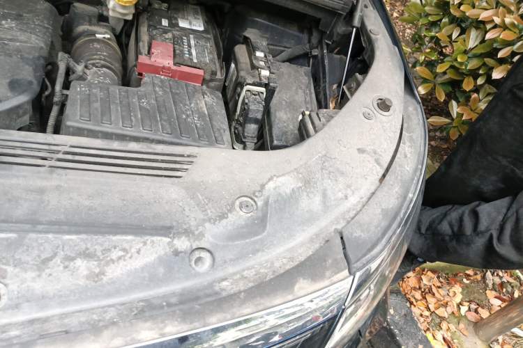 Used Roewe iMAX8 2021 400TGI Flagship Edition Engine Bay Left