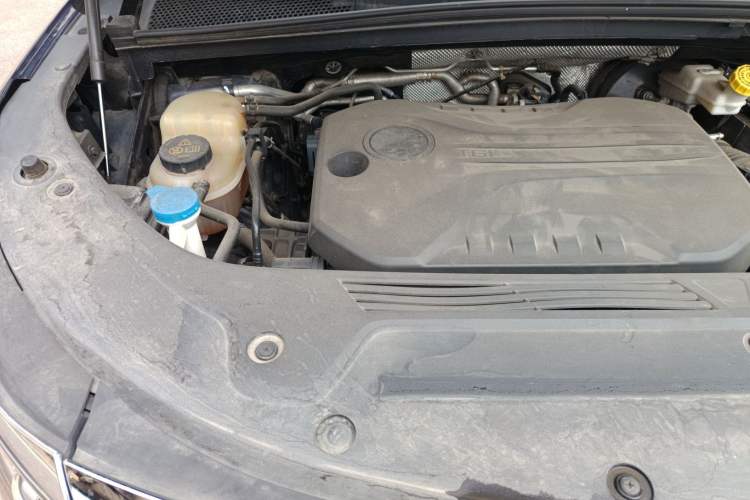 Used Roewe iMAX8 2021 400TGI Supreme Series Prestige Edition Engine Bay Right