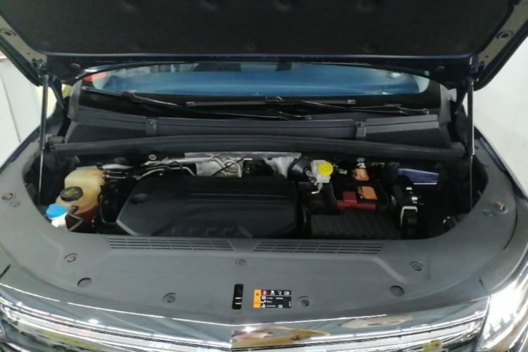 Used Roewe iMAX8 2021 400TGI Supreme Series Prestige Edition Engine Bay