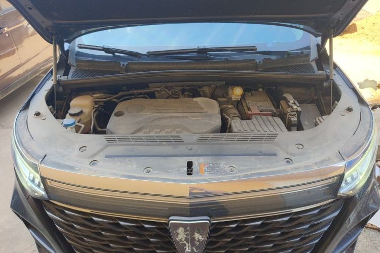 Used Roewe iMAX8 2021 400TGI Supreme Series Ultimate Edition Engine Bay