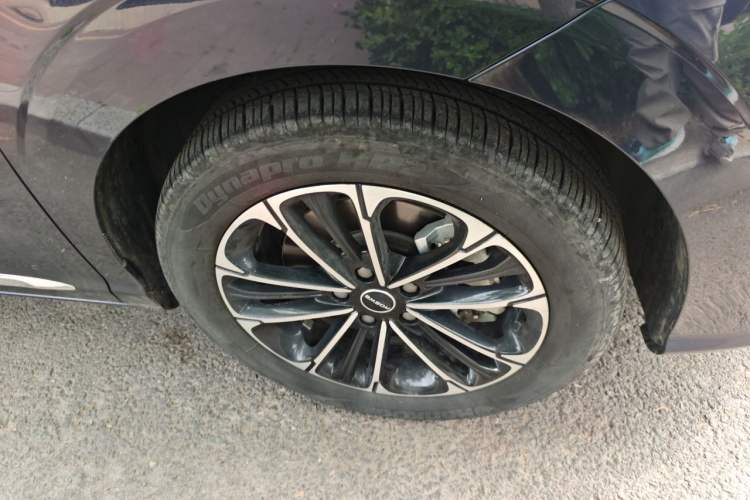 Used Roewe iMAX8 2021 400TGI Supreme Series Ultimate Edition Exterior 1