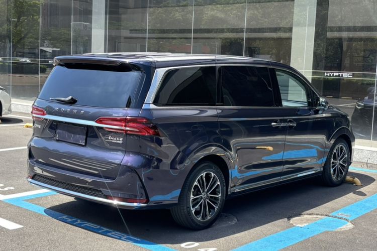 Used Roewe iMAX8 2021 400TGI Supreme Series Prestige Edition Exterior 3