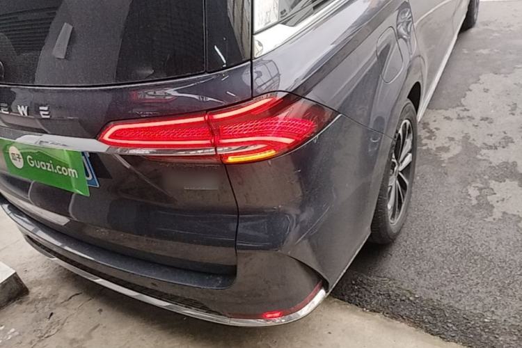 Used Roewe iMAX8 2021 400TGI Supreme Series Prestige Edition Exterior 3