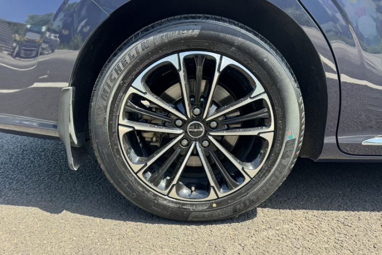 Used Roewe iMAX8 2021 400TGI Supreme Series Ultimate Edition Exterior 8