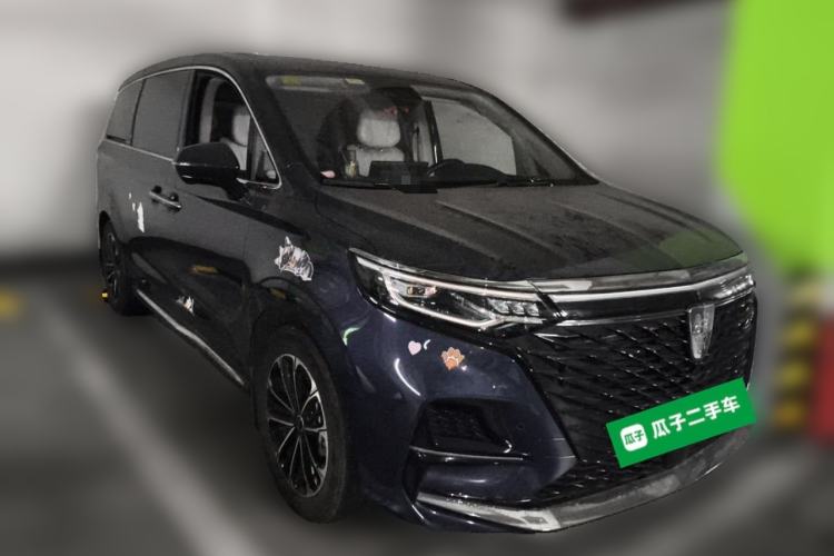 Used Roewe iMAX8 2021 400TGI Supreme Series Prestige Edition Front Right 45 Deg