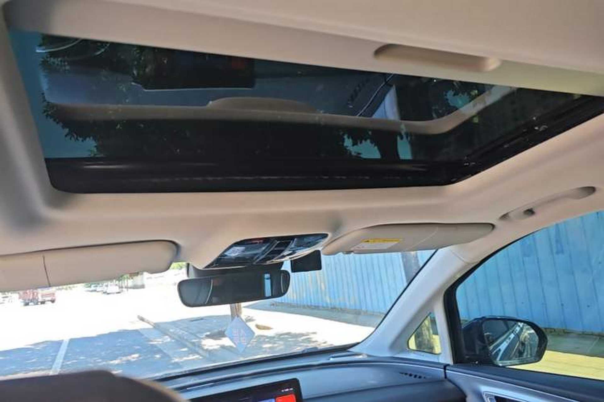 Used Roewe iMAX8 2021 400TGI Supreme Series Prestige Edition Headliner