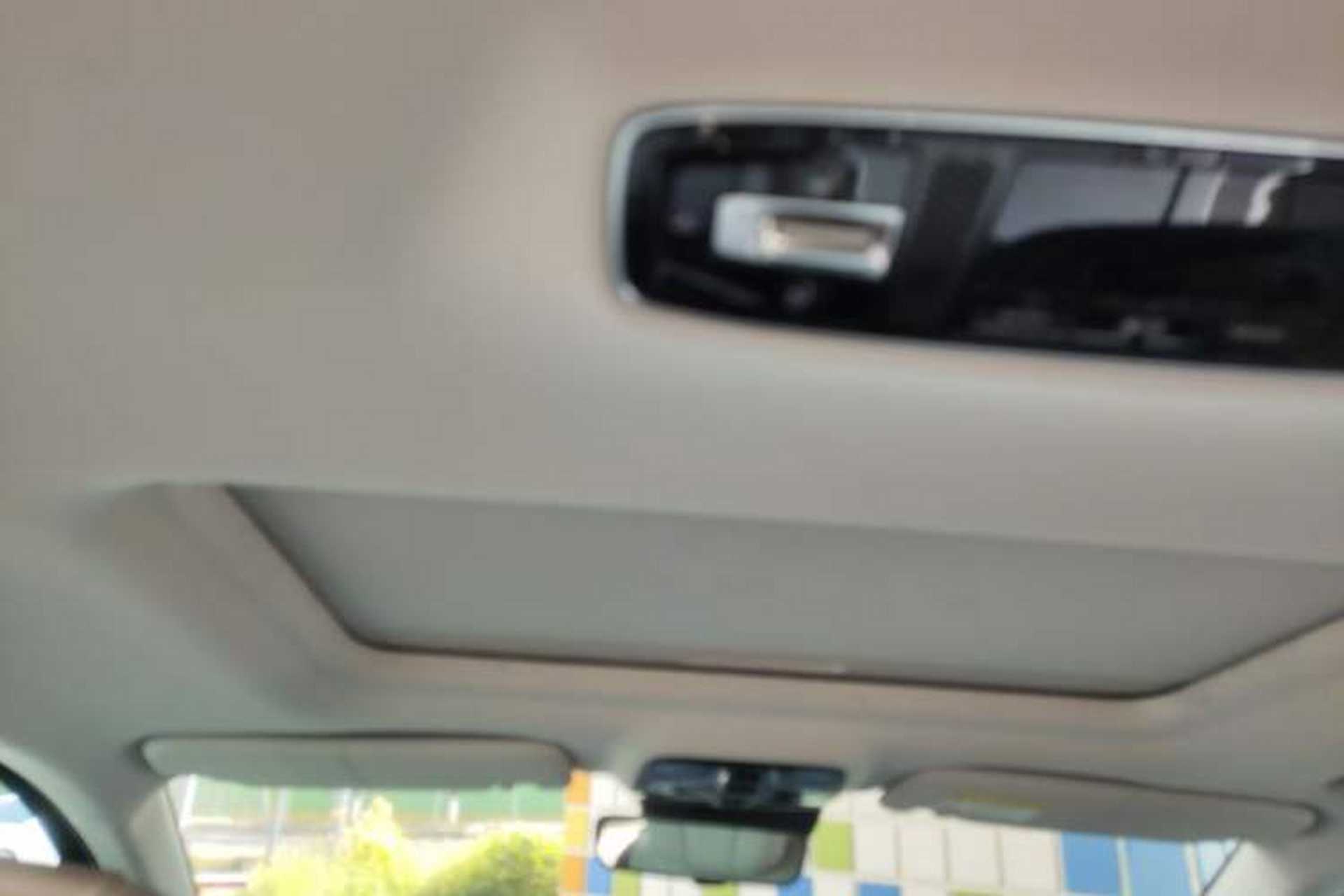 Used Roewe iMAX8 2021 400TGI Supreme Series Prestige Edition Headliner