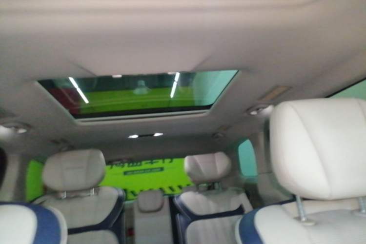 Used Roewe iMAX8 2021 400TGI Supreme Series Prestige Edition Headliner
