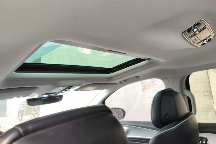 Used Roewe iMAX8 2021 400TGI Flagship Edition Headliner