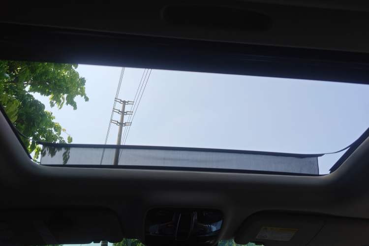 Used Roewe iMAX8 2021 400TGI Supreme Series Prestige Edition Headliner