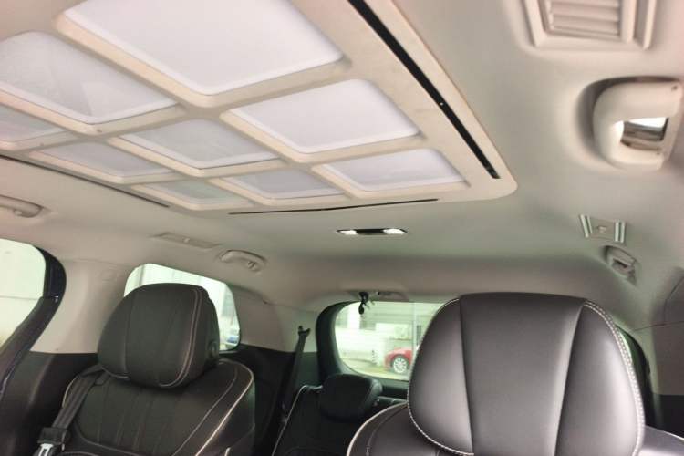 Used Roewe iMAX8 2021 400TGI Flagship Edition Headliner