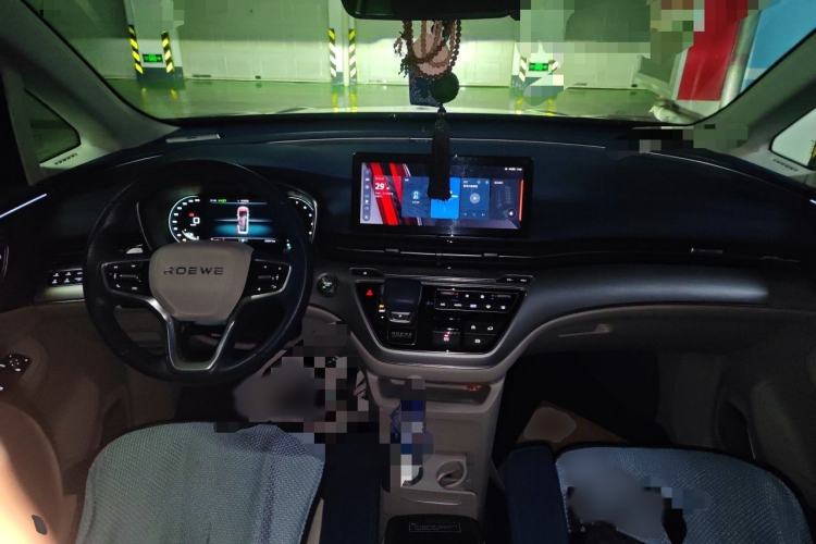 Used Roewe iMAX8 2021 400TGI Supreme Series Prestige Edition Interior 2