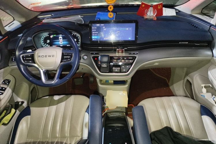 Used Roewe iMAX8 2021 400TGI Supreme Series Prestige Edition Interior 2