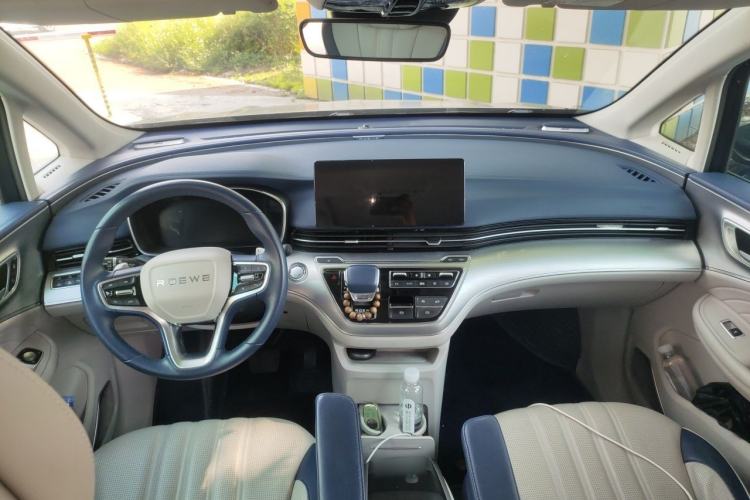 Used Roewe iMAX8 2021 400TGI Supreme Series Prestige Edition Interior 2