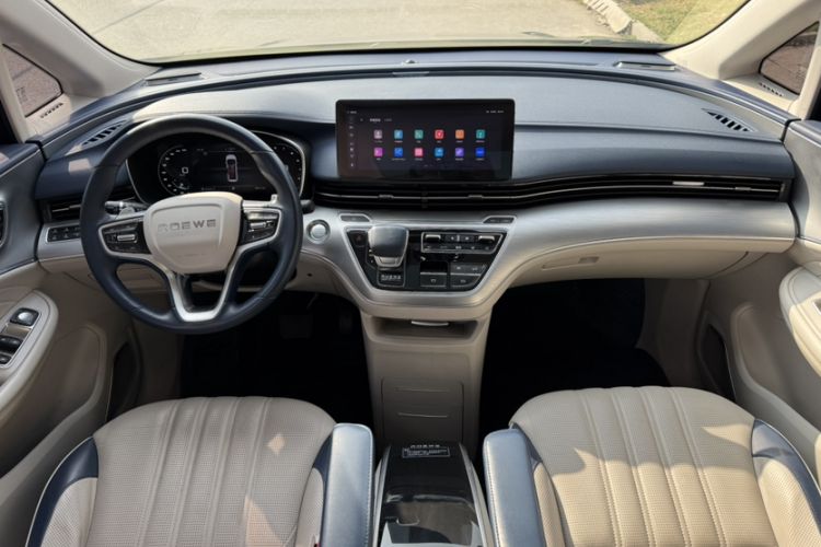 Used Roewe iMAX8 2021 400TGI Supreme Series Prestige Edition Interior 3