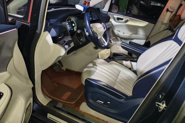 Used Roewe iMAX8 2021 400TGI Supreme Series Prestige Edition Interior 3