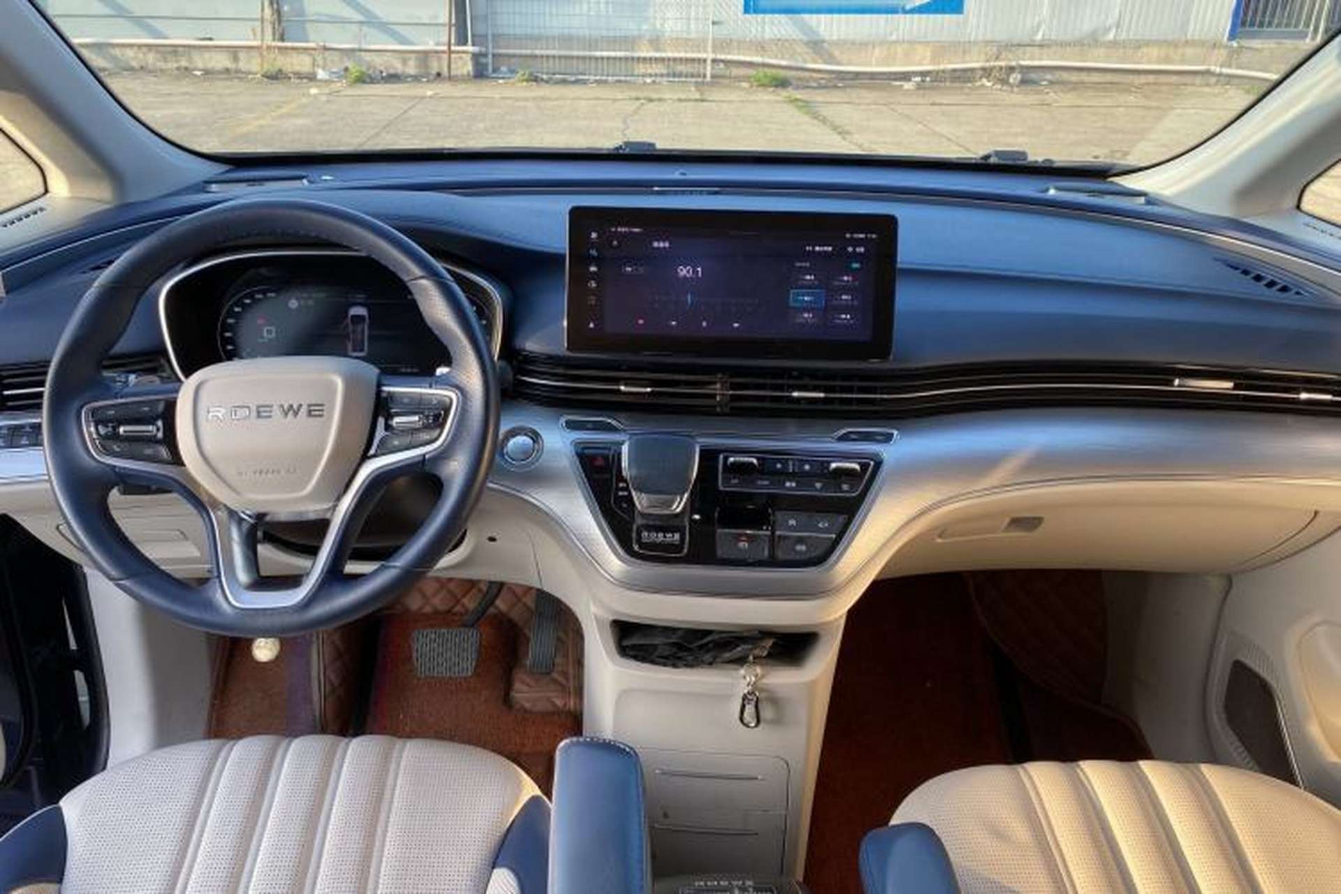Used Roewe iMAX8 2021 400TGI Supreme Series Prestige Edition Interior 4