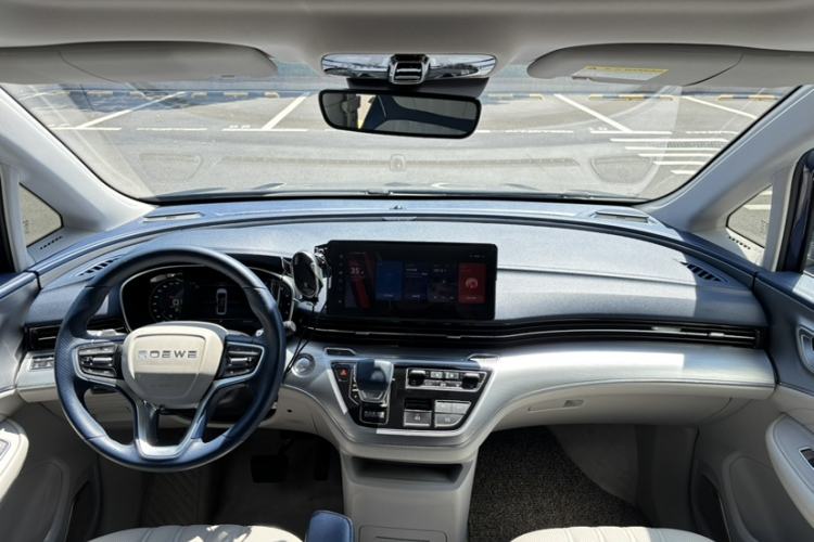 Used Roewe iMAX8 2021 400TGI Supreme Series Prestige Edition Interior 6
