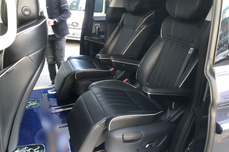 Used Roewe iMAX8 2021 400TGI Flagship Edition Interior 6