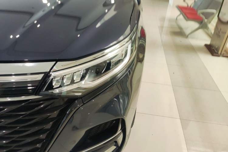 Used Roewe iMAX8 2021 400TGI Supreme Series Prestige Edition Left Front Headlight