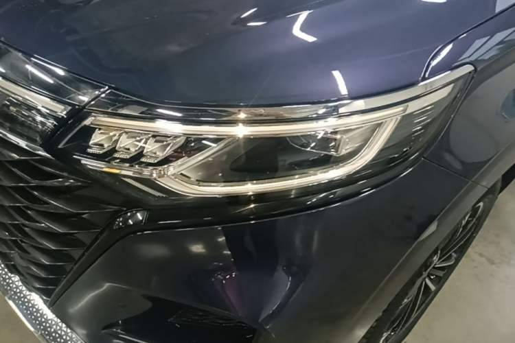 Used Roewe iMAX8 2021 400TGI Supreme Series Prestige Edition Left Front Headlight