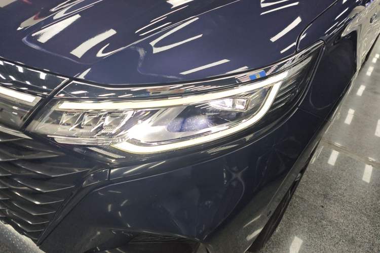 Used Roewe iMAX8 2021 400TGI Supreme Series Ultimate Edition Left Front Headlight