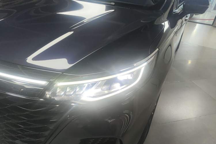 Used Roewe iMAX8 2021 400TGI Supreme Series Prestige Edition Left Front Headlight