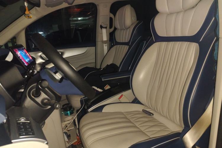 Used Roewe iMAX8 2021 400TGI Supreme Series Ultimate Edition Left Front Seat