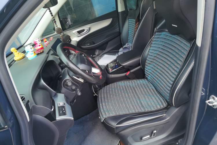 Used Roewe iMAX8 2021 400TGI Supreme Series Lu Zun Edition Left Front Seat
