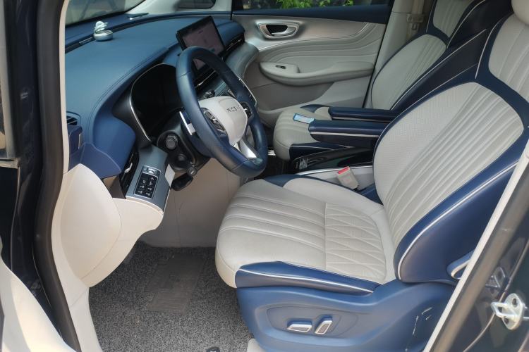 Used Roewe iMAX8 2021 400TGI Supreme Series Prestige Edition Left Front Seat