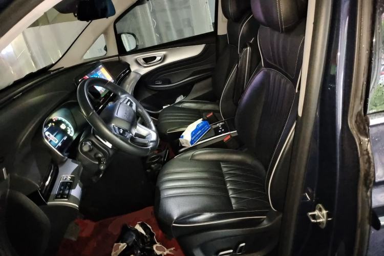 Used Roewe iMAX8 2021 400TGI Supreme Series Prestige Edition Left Front Seat