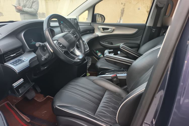 Used Roewe iMAX8 2021 400TGI Supreme Series Prestige Edition Left Front Seat