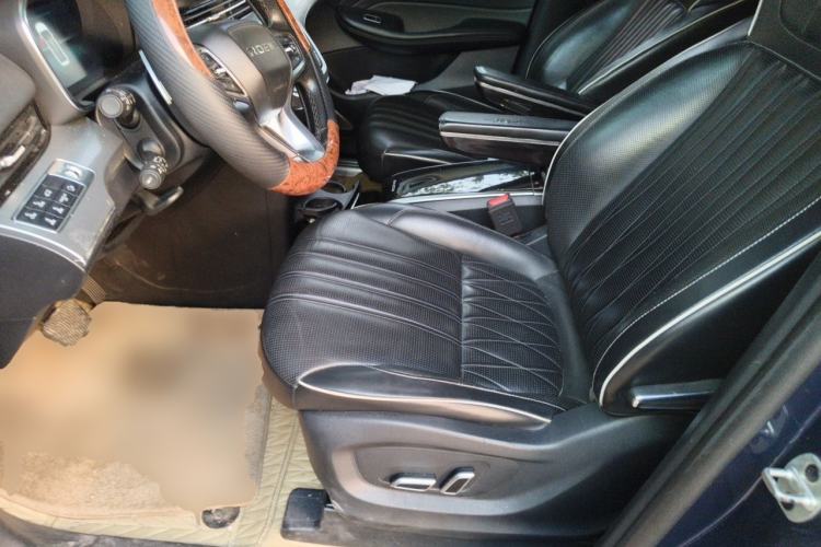 Used Roewe iMAX8 2021 400TGI Supreme Series Prestige Edition Left Front Seat