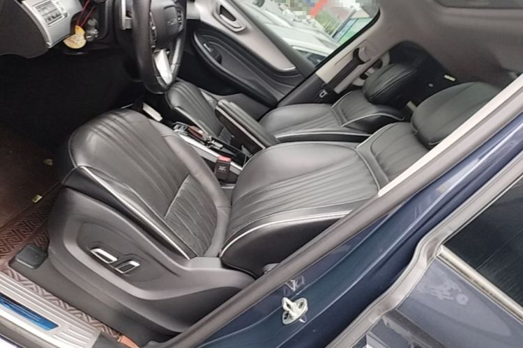 Used Roewe iMAX8 2021 400TGI Supreme Series Prestige Edition Left Front Seat